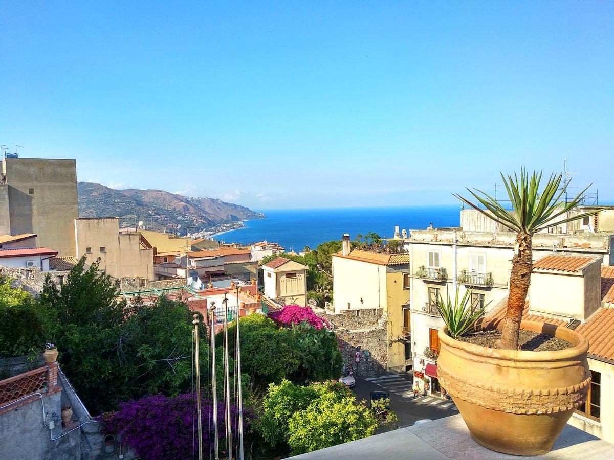 Al Civico Cinque Acomodação com café da manhã Taormina Exterior foto